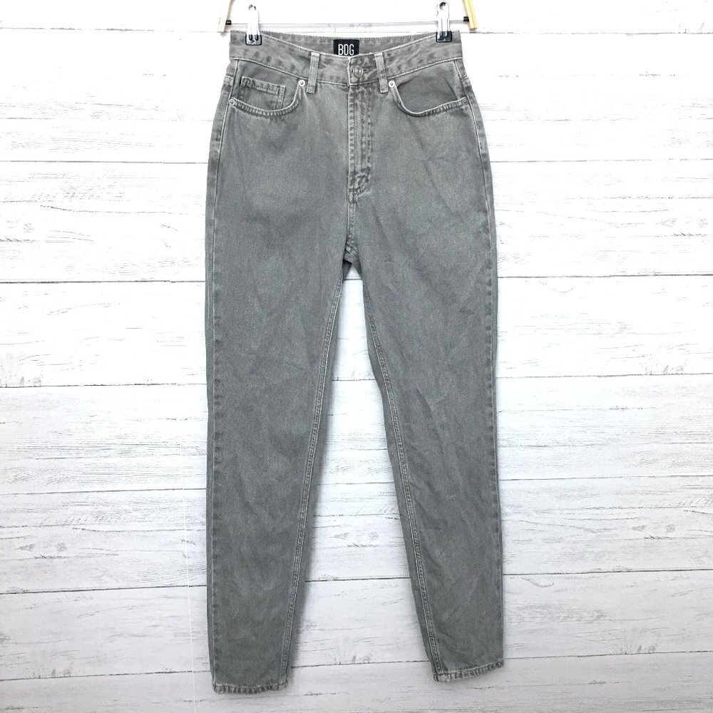 BDG Urban Outfitters Jeans Women's Grey High Rise Mom Jeans size 25 length 31"